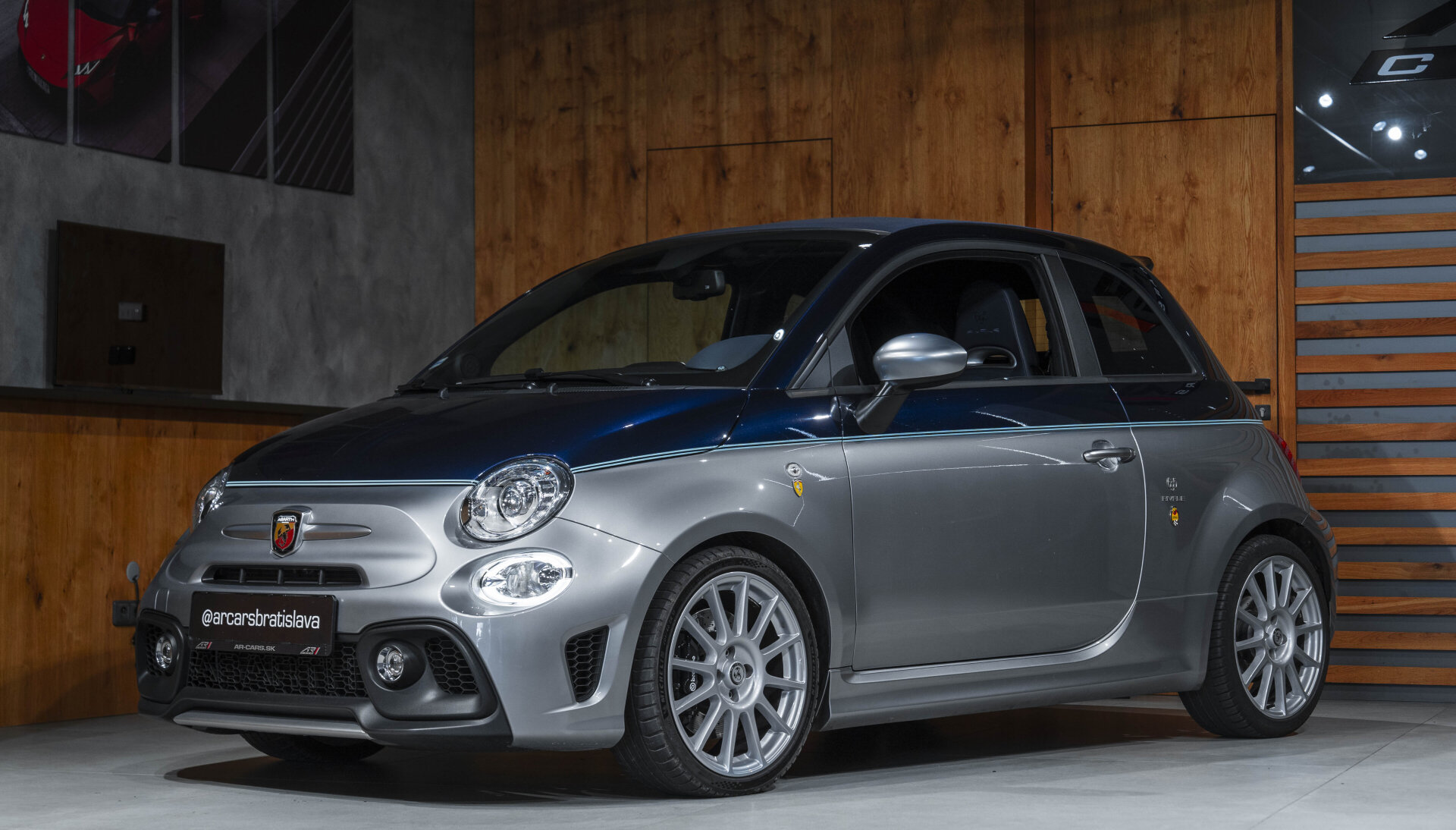 Abarth 695C Rivale 175th Anniversary, Akrapovič, Beats