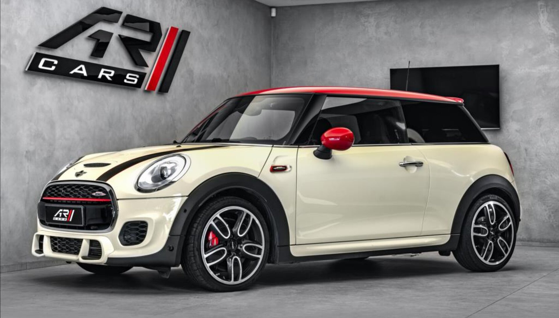 MINI Cooper OV,RU JOHN COOPER WORKS