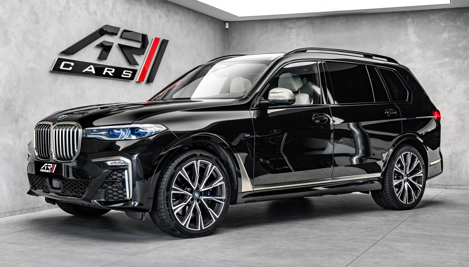 BMW X7 4.4 M50i xDrive AT