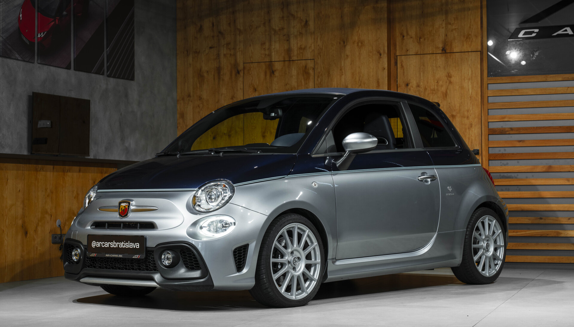 Abarth 695C RIVALE 175th, LIMITED EDITION, AKRAPOVIČ