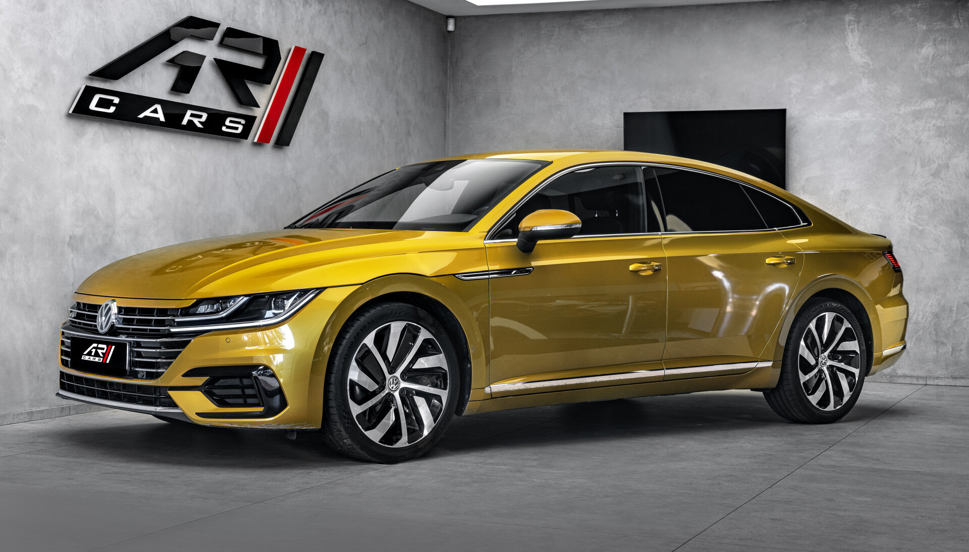 Volkswagen Arteon 2,0TSI DSG R-line, Masáže