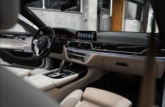 BMW 750 BR 750i xDrive M SPORT, MASÁŽE, PANO, TV, B&W