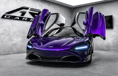 McLaren 720S coupe