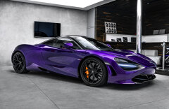 McLaren 720S coupe