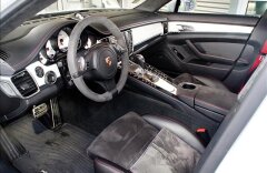 Porsche Panamera 4.9 GTS  Exclusive Individual