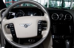 Bentley Continental GT 6.0   TV, CZ