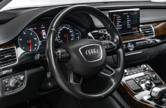 Audi A8 3.0 TDI quattro V6 Tiptronic