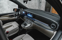 Mercedes-Benz V 300 d, Exclusive 4MATIC LONG, AMG Line, Airmatic