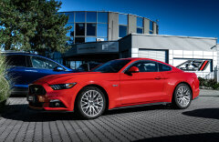 Ford Mustang 5,0 GT Manual