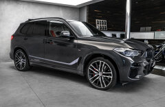 BMW X5 M50i xDrive, First Class, Business, Innovation