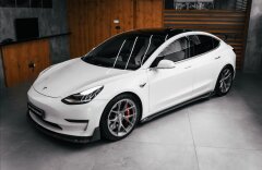 Tesla Model 3 0,0 DUALMOTOR PERFORMANCE