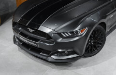 Ford Mustang Fastback 5.0 V8 GT, KAMERA