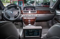 BMW Řada 7 745i Sport paket, nezávislé top., TV