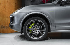 Porsche Cayenne BR S E-Hybrid, PANO, CHRONO, BOSE, CARBON