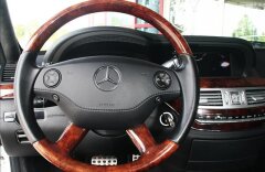 Mercedes-Benz Třídy S 6.3 63 AMG Zadní DVD Noční vidění  Super stav