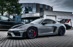 Porsche 718 Cayman GT4 RS