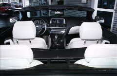 BMW Řada 6 640d, Head-up display