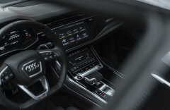 Audi RSQ8 BR 4.0 TFSI QUATTRO, CARBON-CERAMIC, B&O, PANO