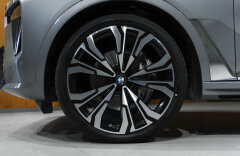 BMW X7 xDrive40d, M Sport, H/K, Panorama, Head-Up