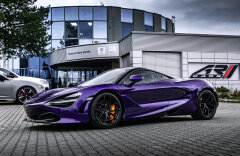 McLaren 720S coupe