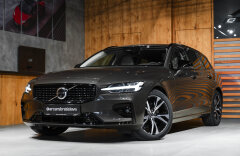 Volvo V60 B4 (D) Plus Dark AT8 FWD, ACC, H/K