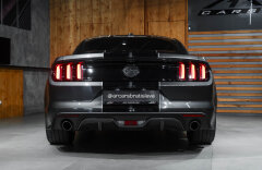 Ford Mustang Fastback 5.0 V8 GT, KAMERA