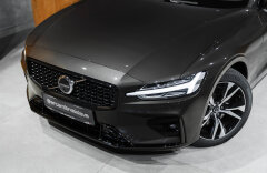 Volvo V60 B4 (D) Plus Dark AT8 FWD, ACC, H/K