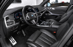 BMW X7 M50i xDrive Individual Pano