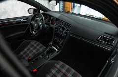 Volkswagen Golf 2,0 2.0 TSI GTI