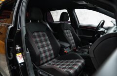 Volkswagen Golf 2,0 2.0 TSI GTI