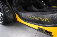McLaren MP4-12C Karbon paket, CZ