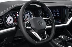 Volkswagen Touareg 3.0 TDI 4M, LED, Navi, ACC,tažné
