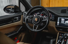 Porsche Cayenne Sport Chrono, Bose, Soft-Close