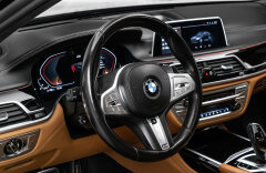 BMW 750 750i xD M-Paket Laser Masáže Nezávislé