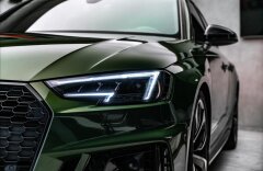 Audi RS4 OV,RU RS4  TFSI quattro tiptronic Avant