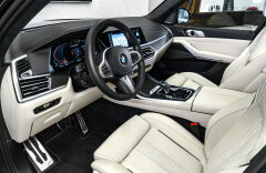 BMW X7 4.4 M50i xDrive AT