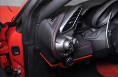 Ferrari 488 GTB racing seats, Alcantara, kamera,karbon