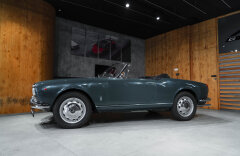 Alfa Romeo Giulietta BR Spider Veloce model 101 design Bertone