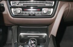 BMW M4 karbon, servodovírání, kamera  individual,