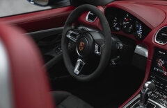 Porsche Boxster 718 SPYDER, CHRONO, VÝFUKY, KAMERA, APPROVED