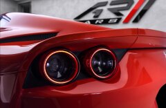 Ferrari 812 Superfast, lift, karbon, JBL