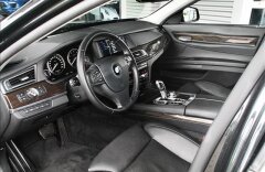 BMW Řada 7 750Li xDrive, max výbava, DVD, TV, noční vidění