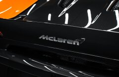 McLaren 570S SPIDER, KARBÓN, LIFT