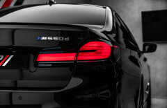 BMW M550 3.0 M550d xDrive AT