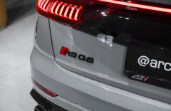 Audi RSQ8 TFSI quattro, Výfuky, 590kW