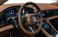 Porsche Taycan Turbo S, Keramiky, Pano, HuD