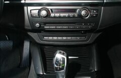 BMW X6 xDrive 50i, head-up display,