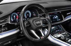 Audi Q8 S-line 50TDI quattro, Matrix, B&O, tažné, CZ