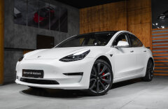 Tesla Model 3 Performance Dual AWD