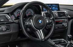 BMW M4 M4 Manuál, Akrapovič, Karbon, HUD